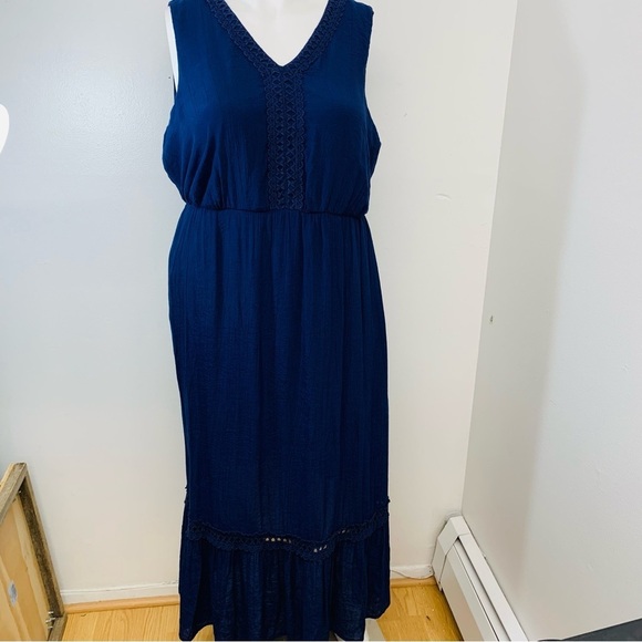 Avenue Maxi Dress Plus Sz 20 Gauzy Blue Sleeveless Ruffle Lined Flowy V Neck - Picture 1 of 12